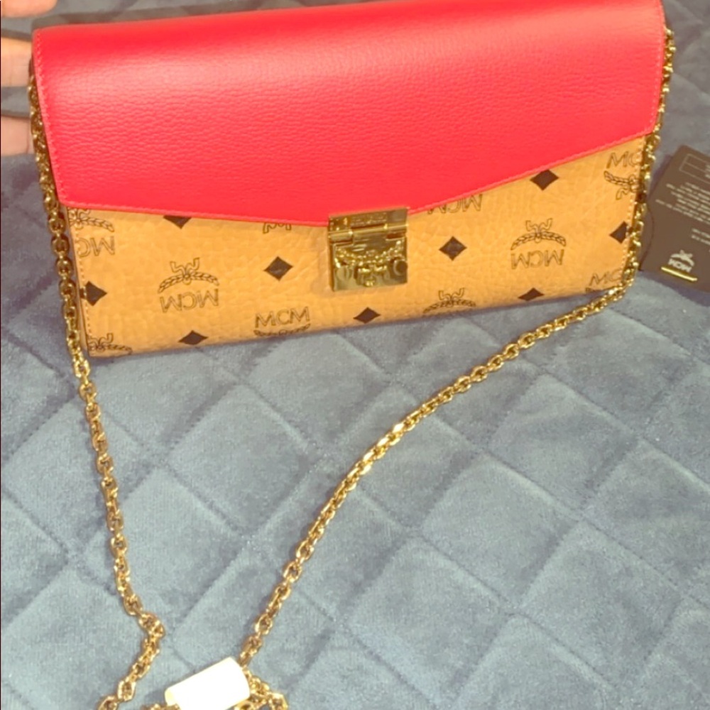 MCM Chain Crossbody